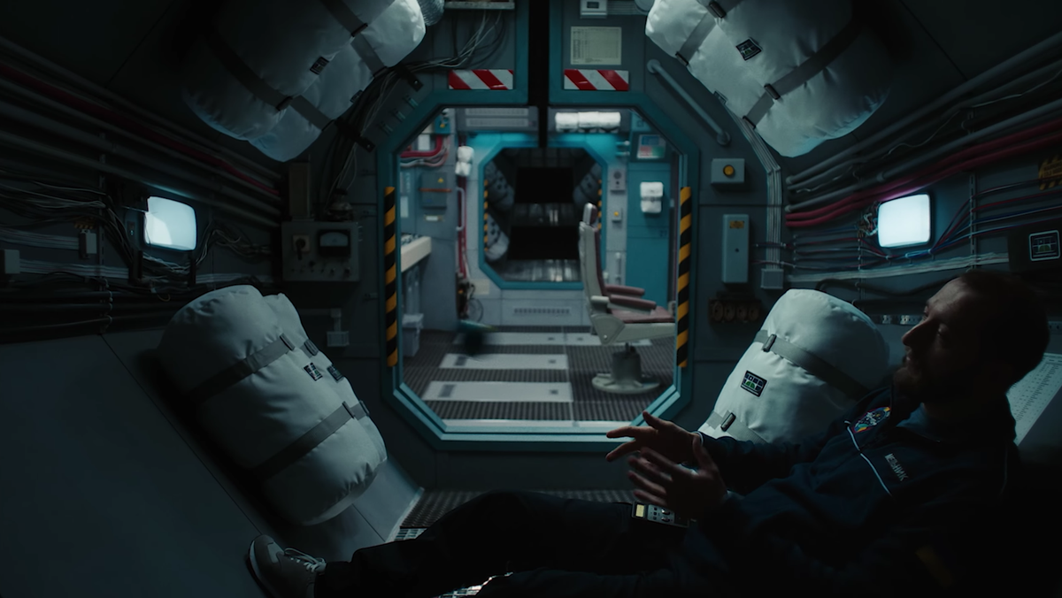 MOVIE_REVIEW: U Are The Universe